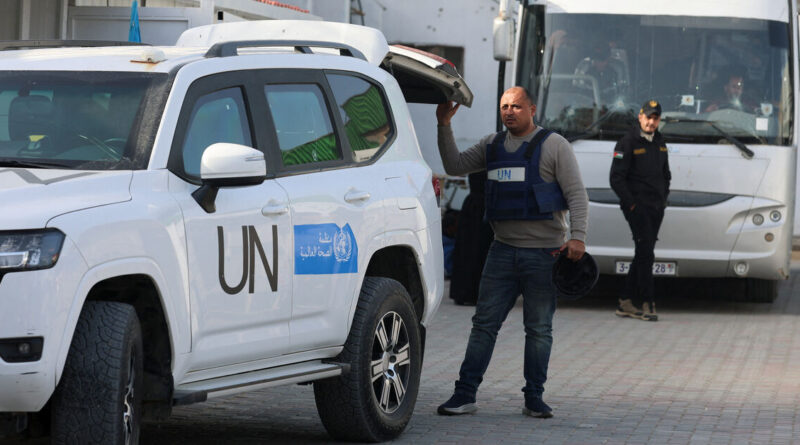 Israel reopens key Gaza crossing amid new truce push