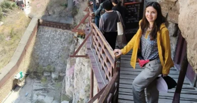 I'm an American who studied at universities in China. The Chinese system was cheaper and set me up for success after graduation.