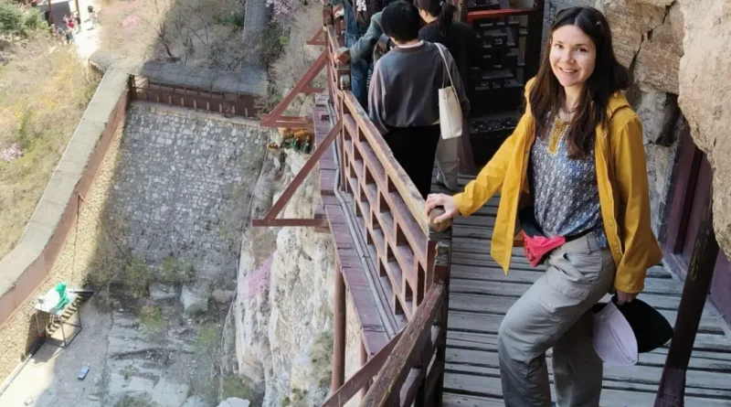 I'm an American who studied at universities in China. The Chinese system was cheaper and set me up for success after graduation.