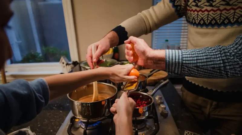 I'm polyamorous and my 2 partners and I live with our kids. Here's how we navigate coparenting together.