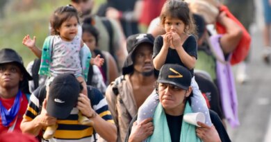 Migrants march in southern Mexico to denounce immigration restrictions