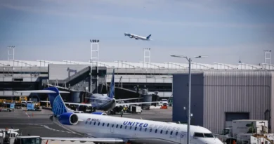 Newark flights halted after smoke forces control tower evacuation
