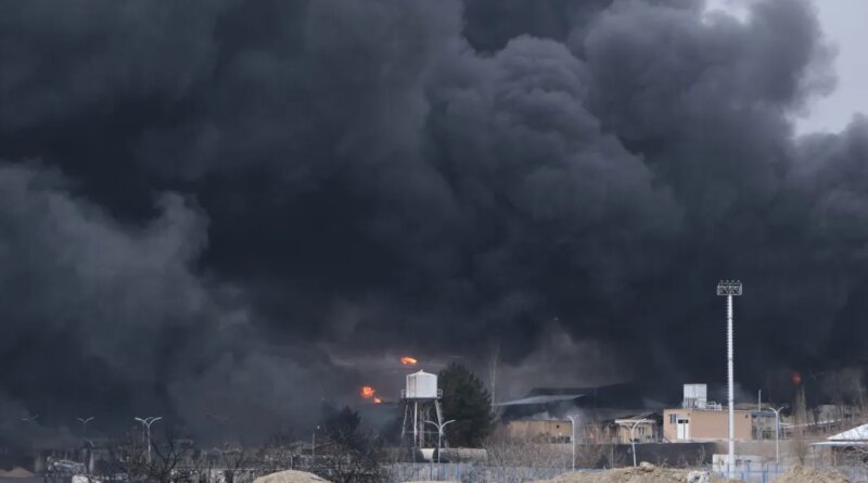 Oil prices soar past $100 while Dow futures sink 900 points as Iran war spirals into worst-case fears and U.S. eyes special forces mission | Fortune