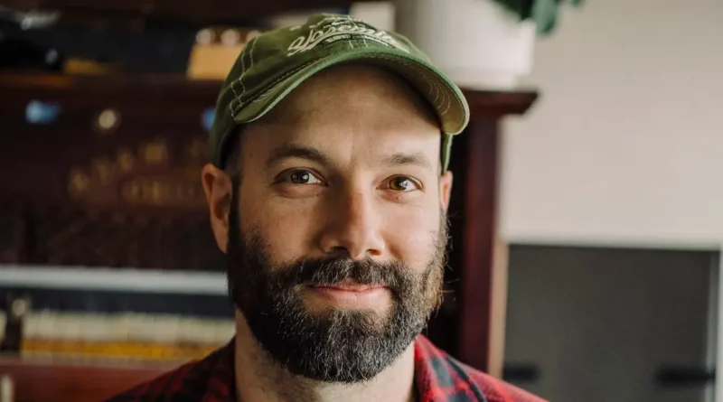 Patreon's CEO says AI will be a 'bloodbath for the world's creative people' unless tech companies pay up