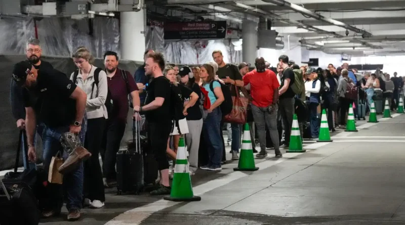 Photos show TSA lines clogging airports and snaking into parking garages during partial government shutdown delays