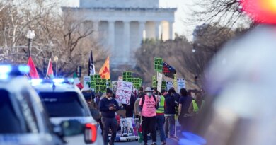 Poll suggests only a quarter of Americans support attacks on Iran