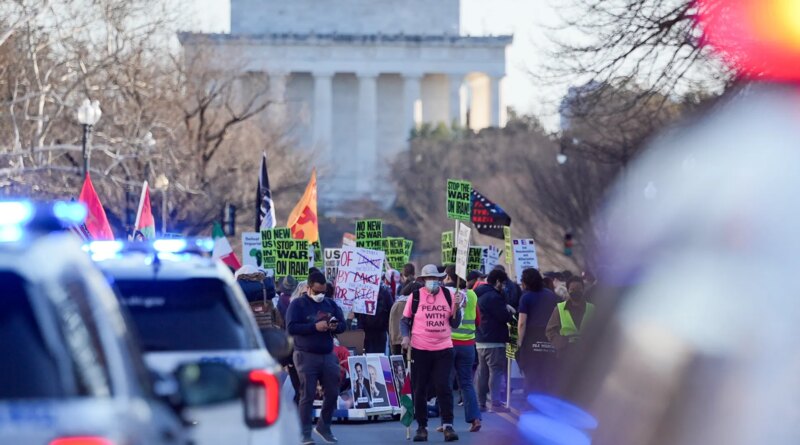 Poll suggests only a quarter of Americans support attacks on Iran