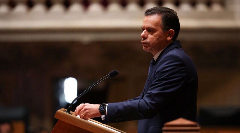 Portuguese leader, in contrast with Spain, defends decision to let US use base in Iran campaign