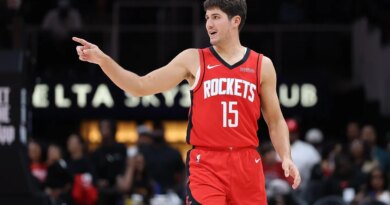 Reed Sheppard’s Strong Play Raises Questions Regarding Lineup Decisions