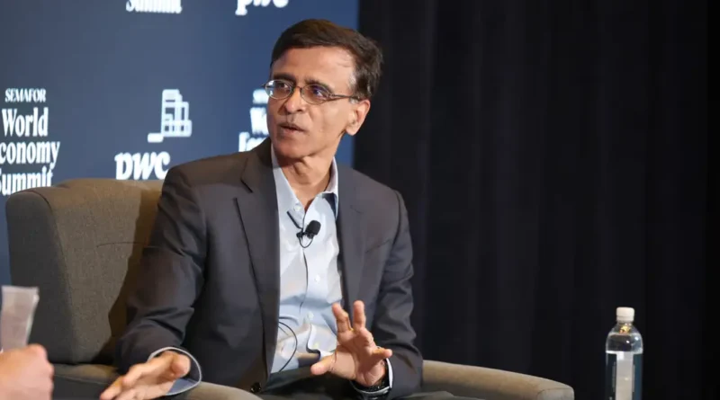 Snowflake makes cuts as part of 'targeted adjustments' to the software company's strategy