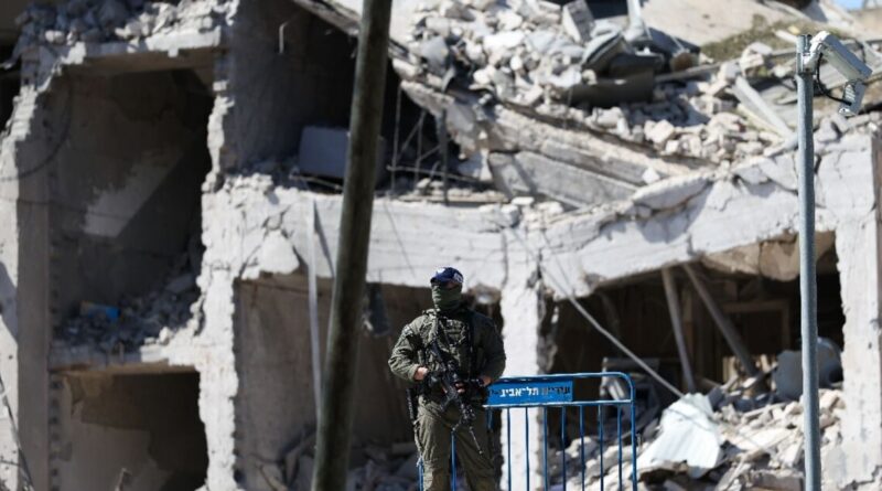 Tel Aviv residents say ready to withstand more Iranian attacks