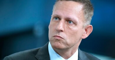 The billionaires made a promise -- now some want out | TechCrunch