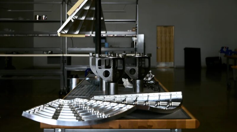 This SpaceX veteran says the next big thing in space is satellites that return to Earth | TechCrunch