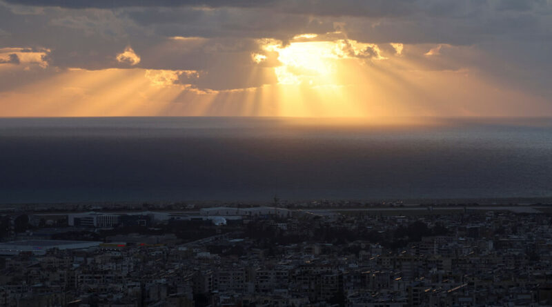 UN peacekeeper killed in Lebanon as Israeli strikes pummel south