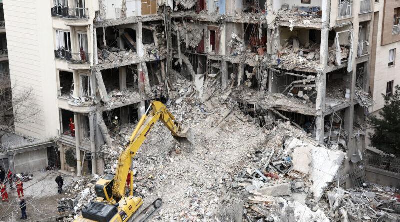 US to continue Iran strikes, pause applies only to energy sites, Semafor reports