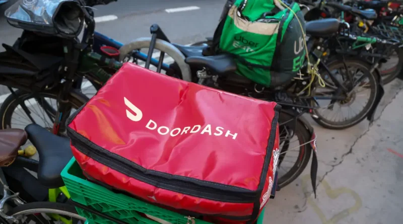 Uber, Lyft, and DoorDash are dangling new incentives as gas prices squeeze drivers. We break them down.