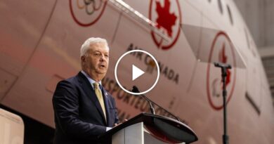 Video: Air Canada’s C.E.O. to Step Down After Comments Over Crash