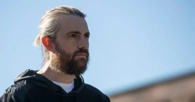 Watch what Atlassian's CEO said in a 4-minute video on the company's AI-induced layoffs