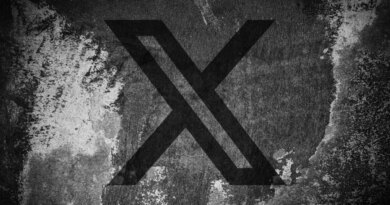 X (formerly Twitter) logo on a cracked wall