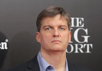 'Big Short' star Michael Burry says falling stocks are Trump's 'kryptonite' in Iran war