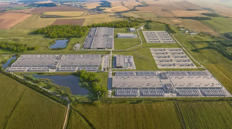 A massive Oracle data center planned for rural Michigan secures $16 billion in funding
