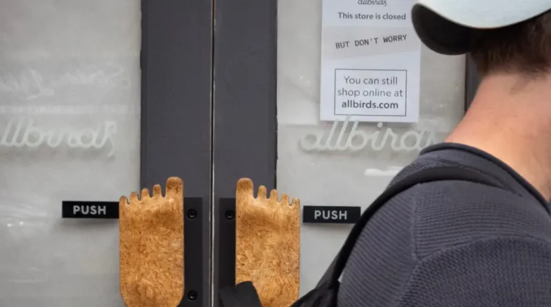 Allbirds' pivot to AI is a Hail Mary. Here's what the company needs to do to pull it off.