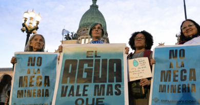 Argentina MPs approve bill allowing mining in glaciers
