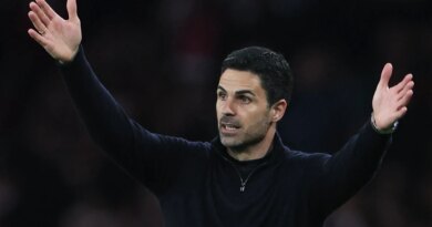 Arsenal to embrace ‘privilege’ not pressure of Man City Premier League tilt