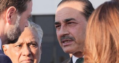 At US-Iran talks, Pakistan's field marshal takes centre stage