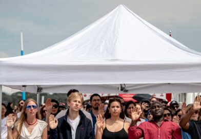 Canada’s New Route to Citizenship Has Thousands of Americans Lining Up to Apply
