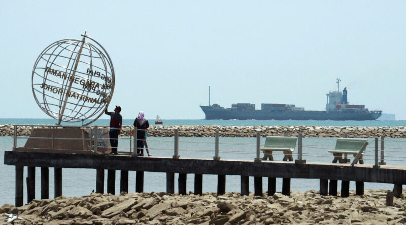 Explainer-Hormuz crisis throws spotlight on world's largest 'chokepoint' - the Malacca Strait