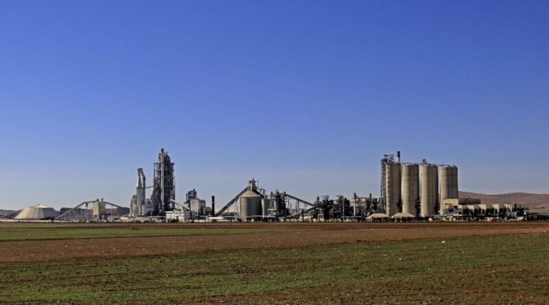 French court to rule on Lafarge funding of Syria jihadists