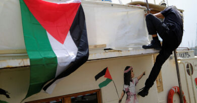 Gaza aid flotilla aims to break Israeli blockade