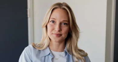 How a career coach vibe coded an app that acts as a marketing funnel