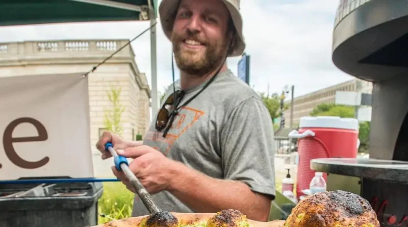 I quit my corporate job at 25 to sell pizza with a friend. Now we have 9 locations.