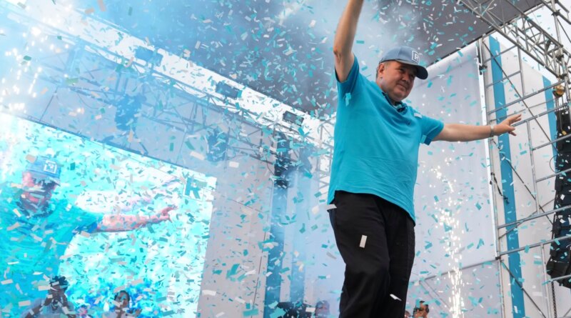 In Peru’s presidential race, a pro-Trump frontrunner sinks in final stretch