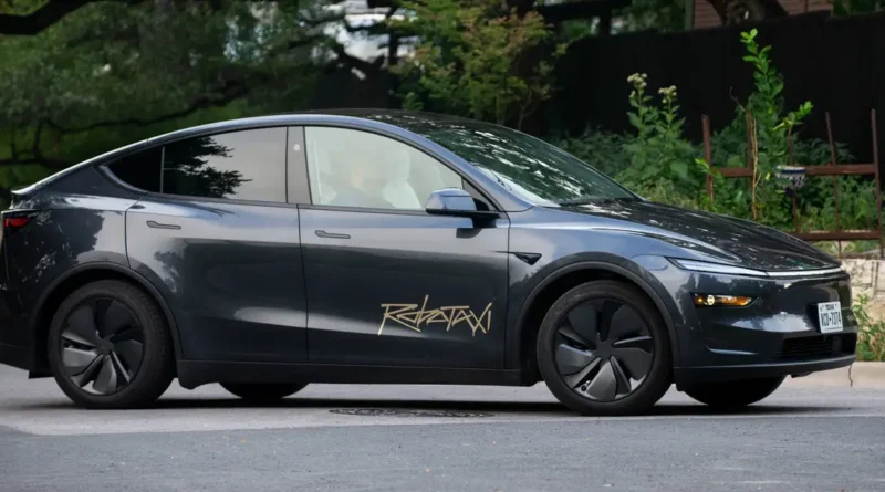 Inside a bumpy Tesla robotaxi ride in Dallas