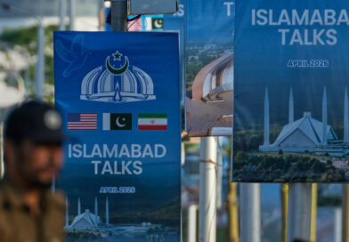 Iran War Live Updates: Witkoff and Kushner to Travel to Pakistan for Talks on Iran
