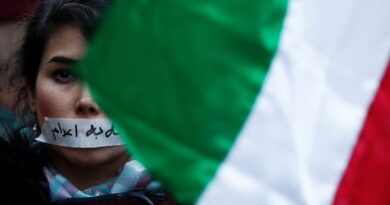 Iran executes two more members of exiled opposition: group