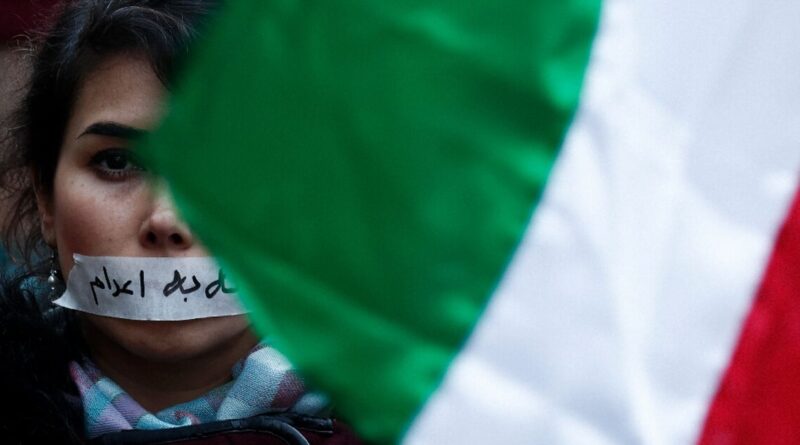 Iran executes two more members of exiled opposition: group