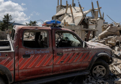 Israeli strikes wound journalist, trap another under rubble in southern Lebanon