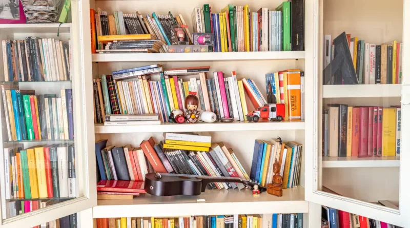 I'm a professional declutterer. Even I struggle to let go of books.