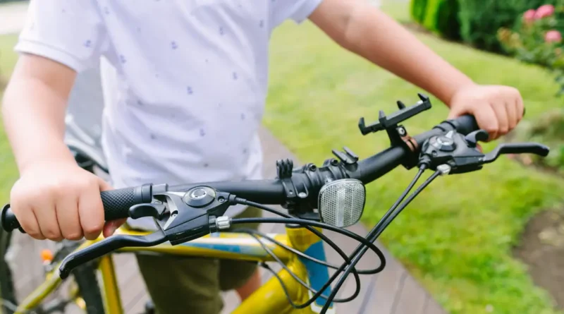 I'm slowly giving my 12-year-old more independence. Even though I knew this was coming, it's not easy.