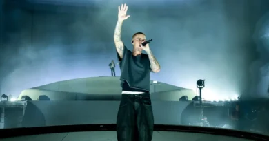 Justin Bieber was reportedly paid $10 million to do the bare minimum at Coachella. Somehow, it worked.