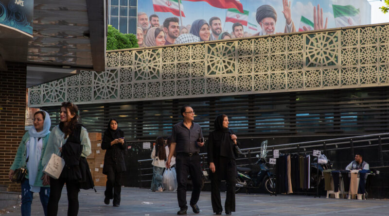 Kushner and Witkoff Traveling to Pakistan to Resume Talks With Iran