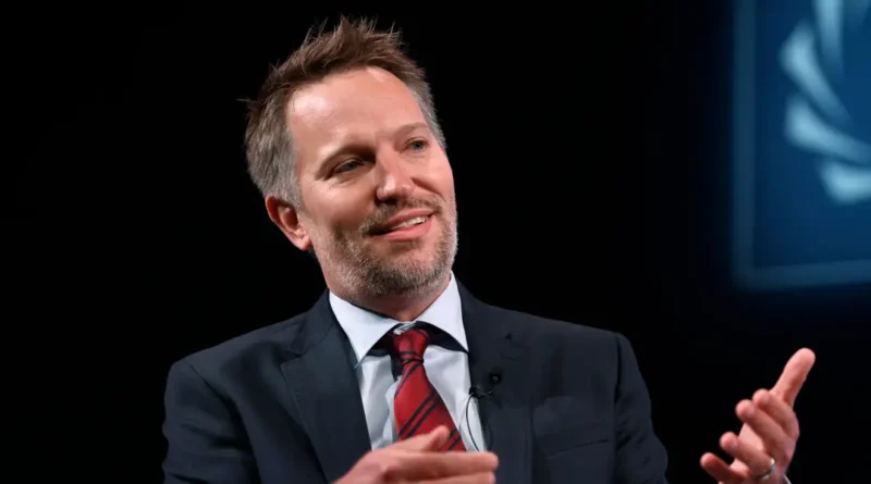 LinkedIn CEO says AI is boosting the value of these 4 'soft skills'