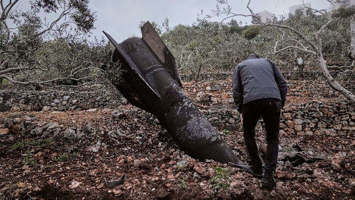 Military briefing: How Iran keeps firing missiles under bombardment