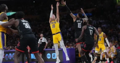 Luke Kennard in action.