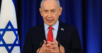 Netanyahu requests delay in his corruption trial testimony