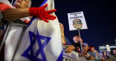 Netanyahu's biggest rivals join forces for Israel's next election